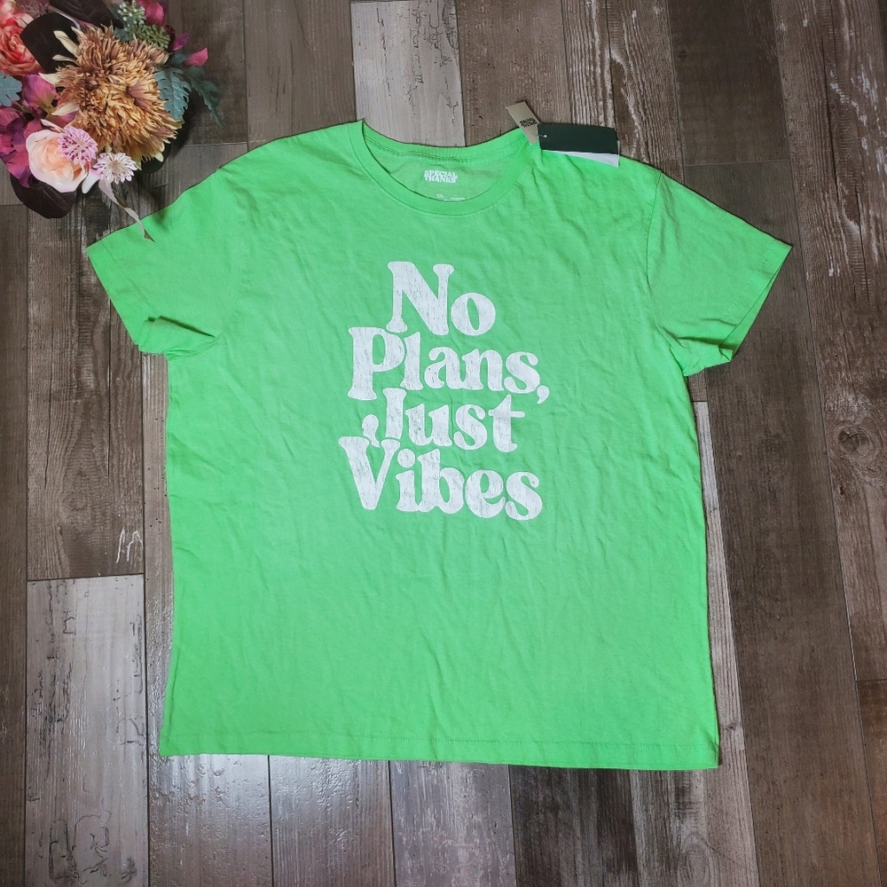 NWT Special Thanks No Plans, Just Vibes Light Green & White Graphic Tee Size XXL